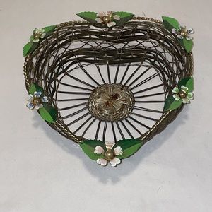 Vintage/Antique MCM Toleware metal Basket w/ delicate hand painted pieces.